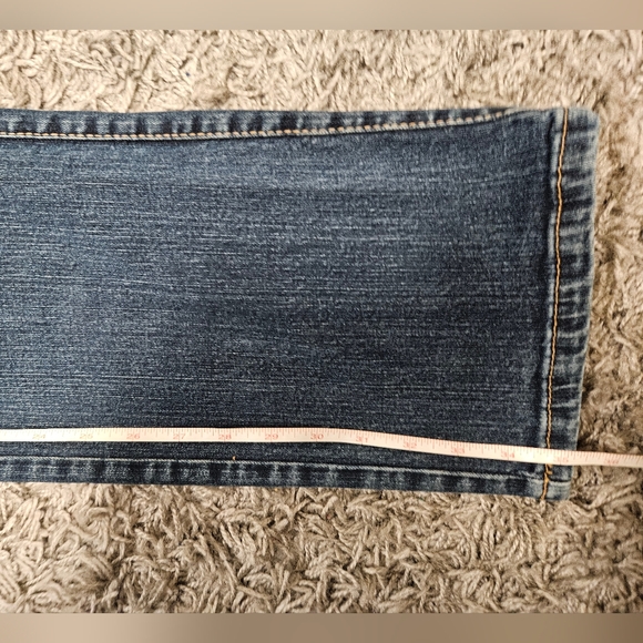 Wrangler Aura Boot Cut Jeans - Picture 14 of 15